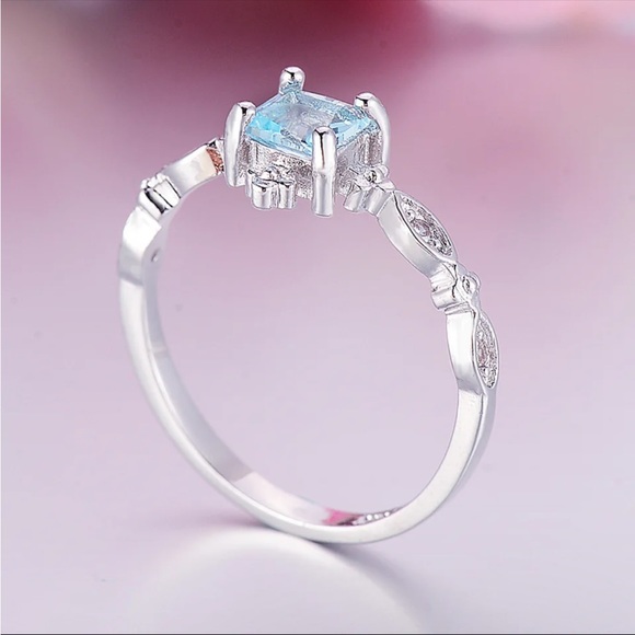 New Women’s 925 Silver Beautiful Aquamarine Ring - Picture 4 of 4